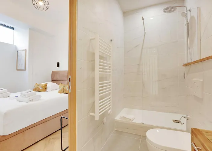 Superbe - 2br-6p - Bastille *